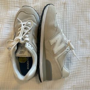 New Balance Classic 574s - GREY - Viral Tiktok Shoe - Size WMS 9